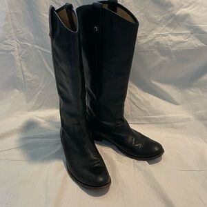 Frye Black Leather Melissa Lug Button Leather Boots - 10